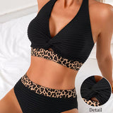 Jéssica - Biquíni com padrão de leopardo e blocos de cor