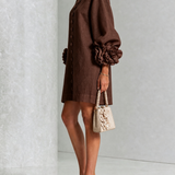 Amara - Mini Robe Elegante com Botões Florais