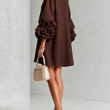 Amara - Mini Robe Elegante com Botões Florais