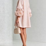 Amara - Mini Robe Elegante com Botões Florais