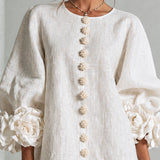 Amara - Mini Robe Elegante com Botões Florais