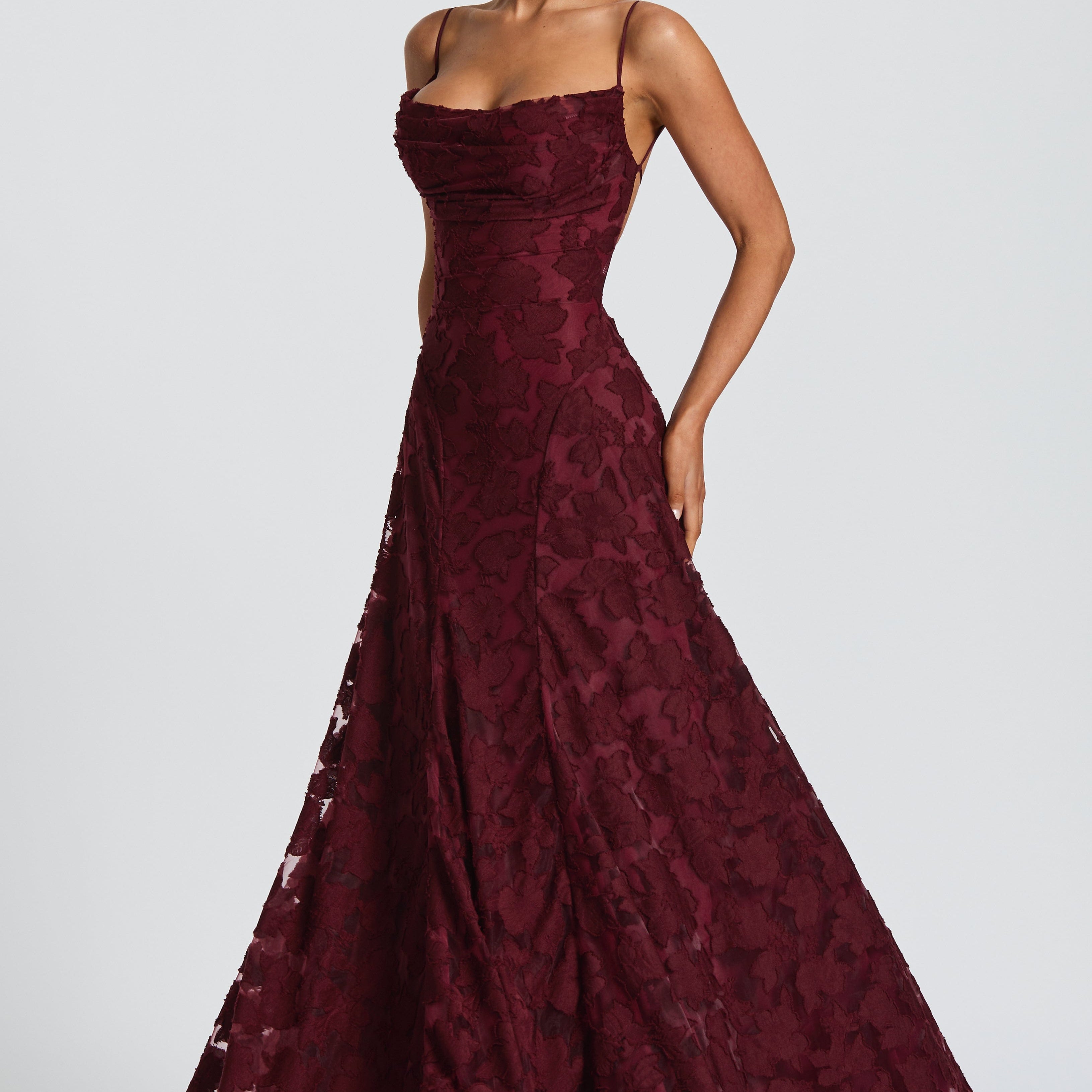 Virginia - Vestido maxi com decote em cascata
